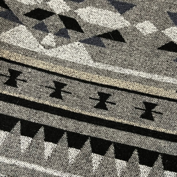 SOLD - Aztec Wool Blanket - Picture 2 of 3